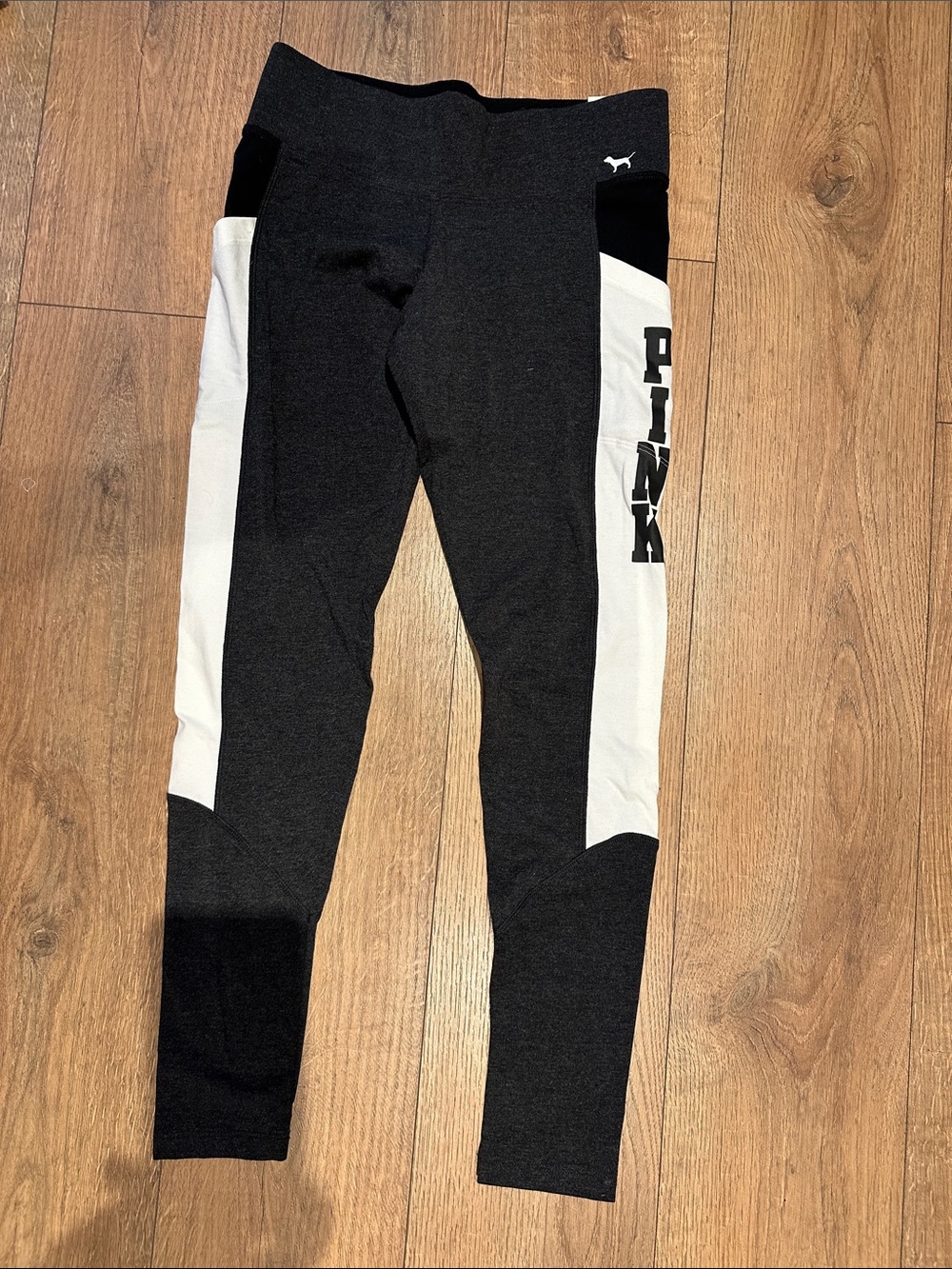 PINK Victoria's Secret Black and White Color block  Leggings
